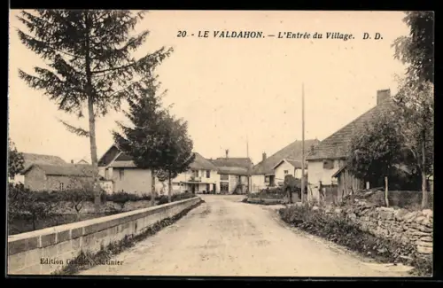 AK Le Valdahon, L`Entrée du Village