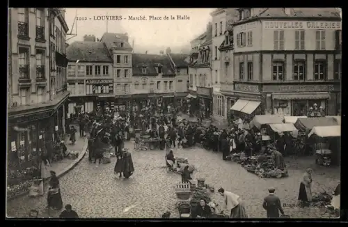 AK Louviers, Marché, Place de la Halle, Nouvelles Galeries