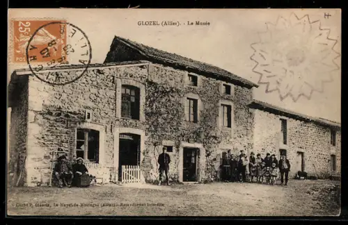 AK Glozel, Le Musee