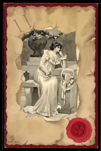 Lithographie Junge Dame vor einer Balustrade, Rahmen als Briefumschlag, Glücksklee-Siegel, Jugendstil