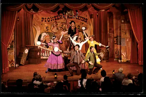 AK Walt Disney World, Hoop-Dee-Doo Musical Revue