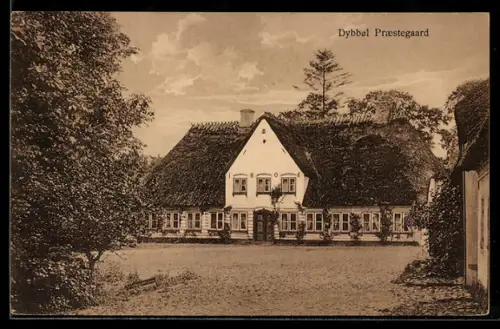 AK Dybbol, Praestegaard