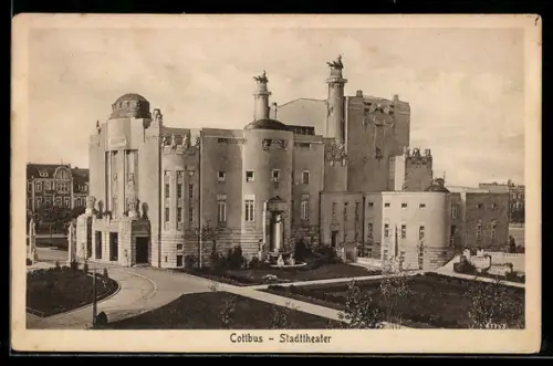 AK Cottbus, Stadttheater mit Anlagen aus der Vogelschau