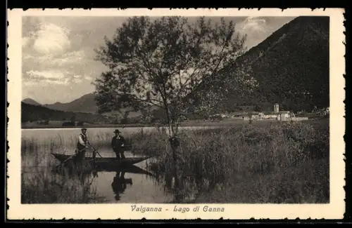 AK Valganna /Lago di Ganna, Panorama con barca e paesaggio montano sullo sfondo