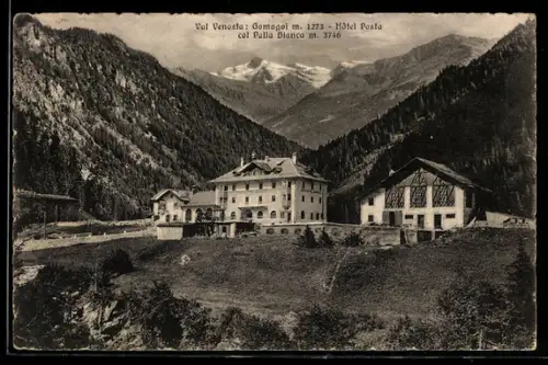 AK Gomagoi /Val Venosta, Hôtel Posta nel Val Venosta con Palla Bianca sullo sfondo