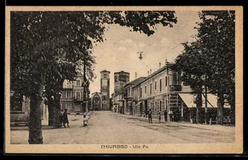 AK Chivasso, Via Po con vista sulla torre dell`orologio