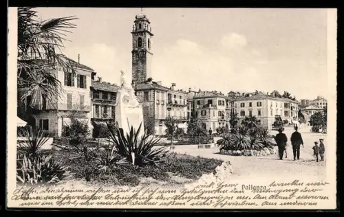 AK Pallanza, Veduta della piazza con monumento e campanile, persone che passeggiano