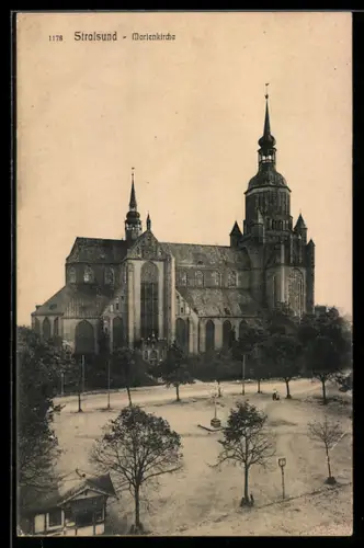 AK Stralsund, Blick zur Marienkirche