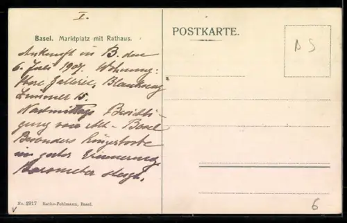 AK Basel, Marktplatz mit Rathaus, Strassenbahnen