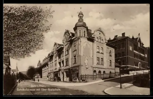 AK Suhl i. Thür., Bahnhofstrasse mit Ober-Realschule
