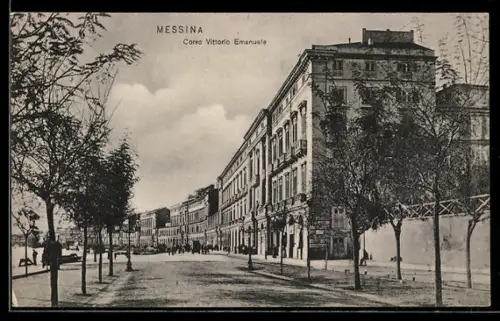 AK Messina, Corso Vittorio Emanuele con alberi e edifici storici