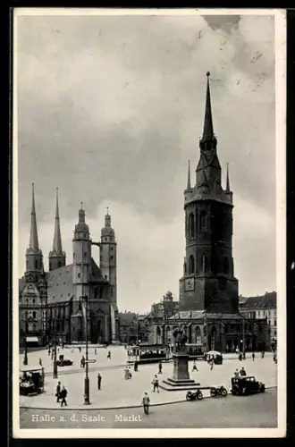 AK Halle / Saale, Markt mit Strassenbahn, roter Turm