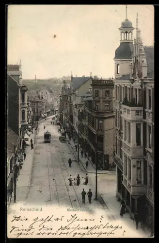 AK Remscheid, Blick in die Bismarckstrasse, Strassenbahn
