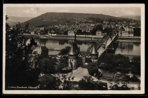 AK Traben-Trarbach /Mosel, Brücke, Stadttor, Moselufer