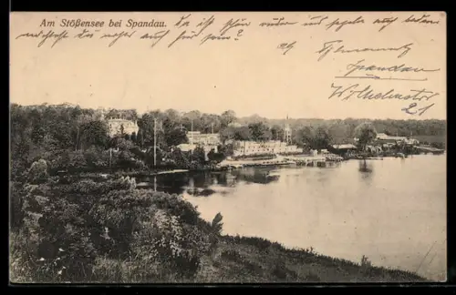 AK Berlin-Spandau, Partie am Stössensee mit Teilansicht des Ortes