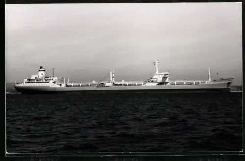 Fotografie Sowjetisches Tankschiff Havana in Seitenansicht