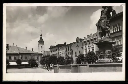AK Lipník nad Becvou, Námesti, Hotel Bata