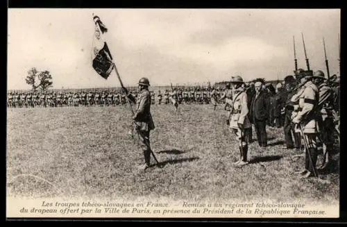 AK Remise a un regiment tchéco-slovaque du drapeau offert pa la Ville de Paris