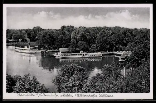 AK Woltersdorf /Erkner, Woltersdorfer Schleuse, Gasthaus Woltersdorfer Mühle, Fahrgastschiffe