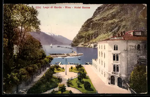 AK Riva /Lago di Garda, Hotel Sonne und Dampfer auf dem See