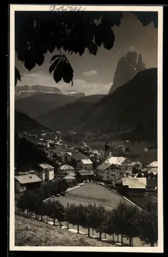 AK Ortisei, Vista verso il Sassolungo nel Gruppo delle Dolomiti