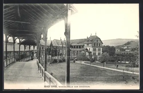 AK Bad Orb, Wandelhalle zum Badehaus