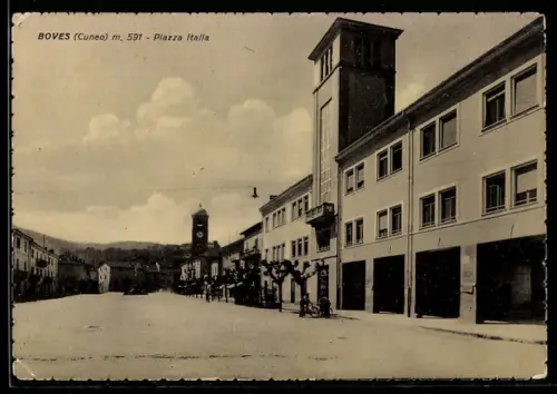 AK Boves /Cuneo, Piazza Italia