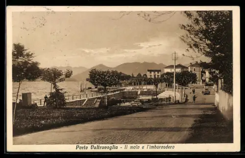AK Porto Valtravaglia, Il molo e l`imbarcadero