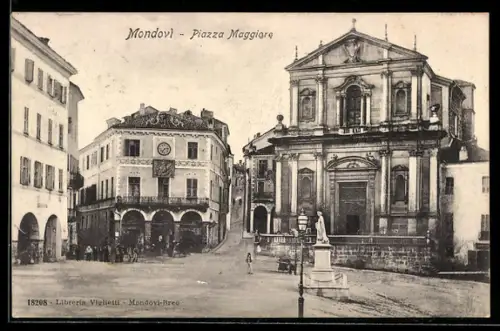 AK Mondovì, Piazza Maggiore con chiesa e statua centrale