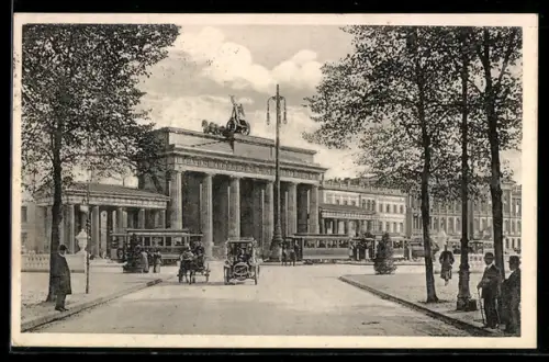 AK Berlin, Brandenburger Tor, Strassenbahn