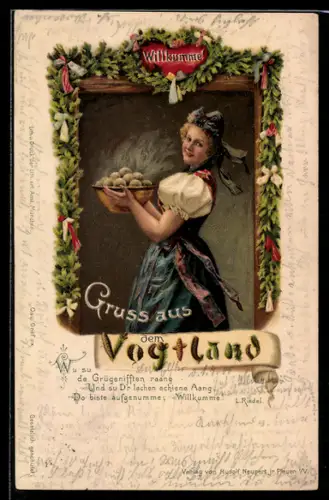 AK Frau in vogtländischer Tracht mit Klössen