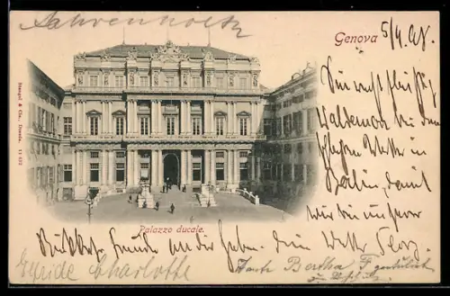 AK Genova, Palazzo Ducale in una giornata animata