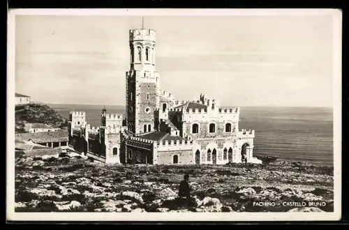 AK Pachino, Castello Bruno con vista sul mare