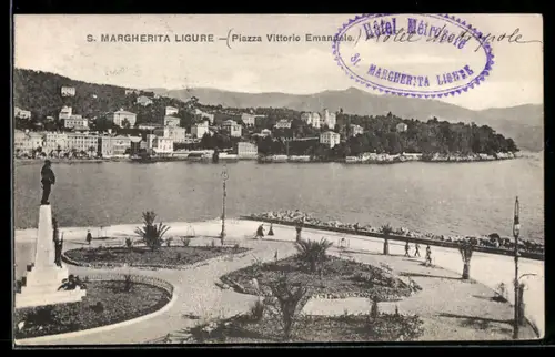 AK S. Margherita Ligure, Piazza Vittorio Emanuele mit Blick auf die Stadt und das Meer