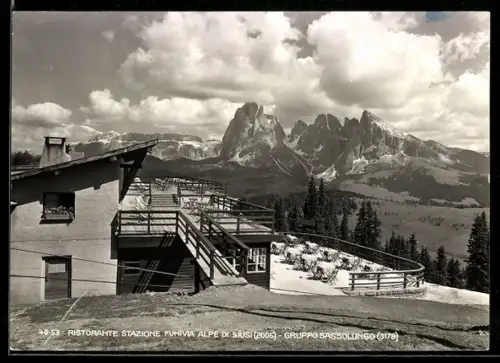 AK Alpe di Siusi, Ristorante Stazione Funivia, Gruppo Sassolungo sullo sfondo