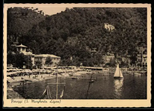 AK Paraggi /S. Margherita Ligure, Spiaggia con barche a vela e colline verdi