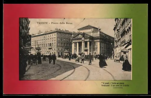AK Trieste, Piazza della Borsa con gente e tram storici
