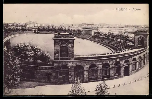 AK Milano, Arena storica circondata da alberi e architettura classica