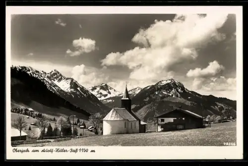 AK Oberjoch am Pass, Kirche mit Bergpanorama