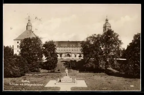 AK Gotha, Schloss mit Kriegerdenkmal