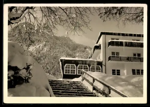 AK Bad Reichenhall, Erholungsheim Passhöhe Hallthurm im Winter