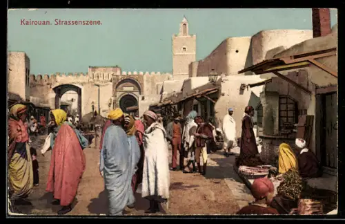 AK Kairouan, Strassenszene mit Passanten
