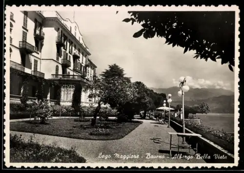 AK Baveno /Lago Maggiore, Albergo Bella Vista e lungolago con giardino