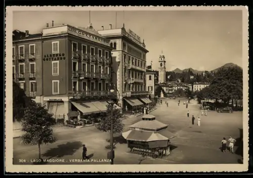 AK Verbania-Pallanza /Lago Maggiore, Piazza con alberghi e campanile sullo sfondo
