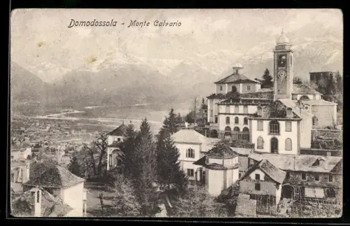 AK Domodossola, Monte Calvario con vista sulle Alpi innevate
