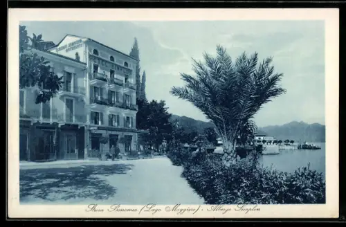 AK Stresa /Lago Maggiore, Albergo Simplon e lungolago con palme