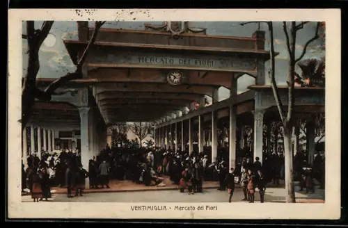 AK Ventimiglia, Mercato dei Fiori con folla di visitatori
