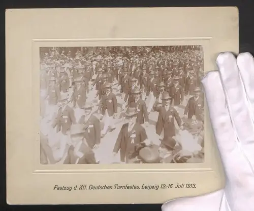 Fotografie Ansicht Leipzig, Festzug d. XII. Deutschen Turnfestes im Juli 1913