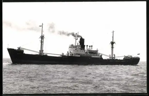 Fotografie Sowjetisches Frachtschiff Kashira von 1954 in Seitenansicht