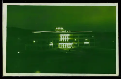 AK Otrokovice, Batov, Hotel Spolecenský Dum